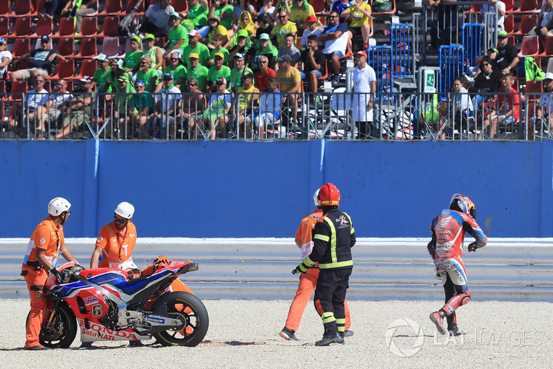 Stefan Bradl, HRC Honda Team crash