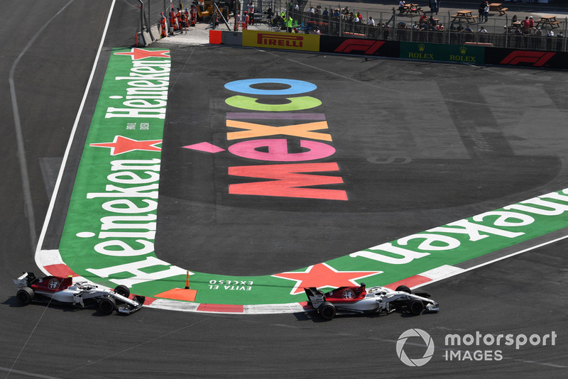 Marcus Ericsson, Sauber C37 and Charles Leclerc, Sauber C37