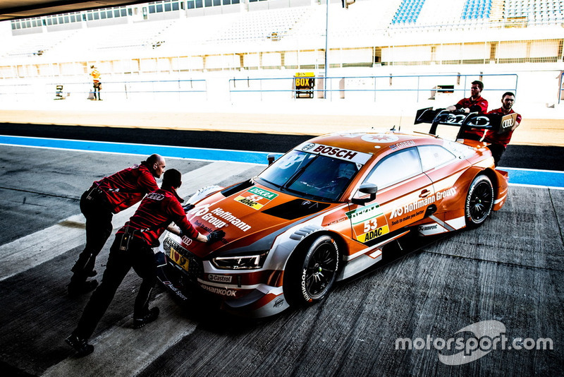 Автомобиль Audi RS5 DTM