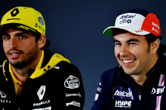 Carlos Sainz Jr., Renault Sport F1 Team ve Sergio Perez, Racing Point Force India F1 Team basın toplantısında