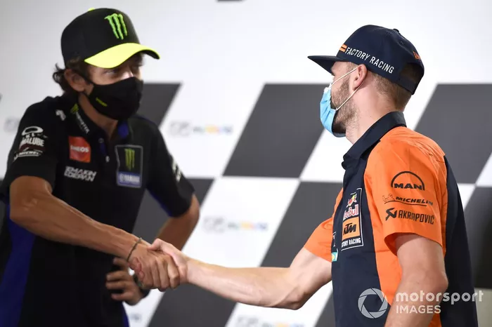 Valentino Rossi, Yamaha Factory Racing, Brad Binder, Red Bull KTM Factory Racing