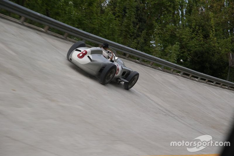 Lewis Hamilton y Sir Stirling Moss en Monza