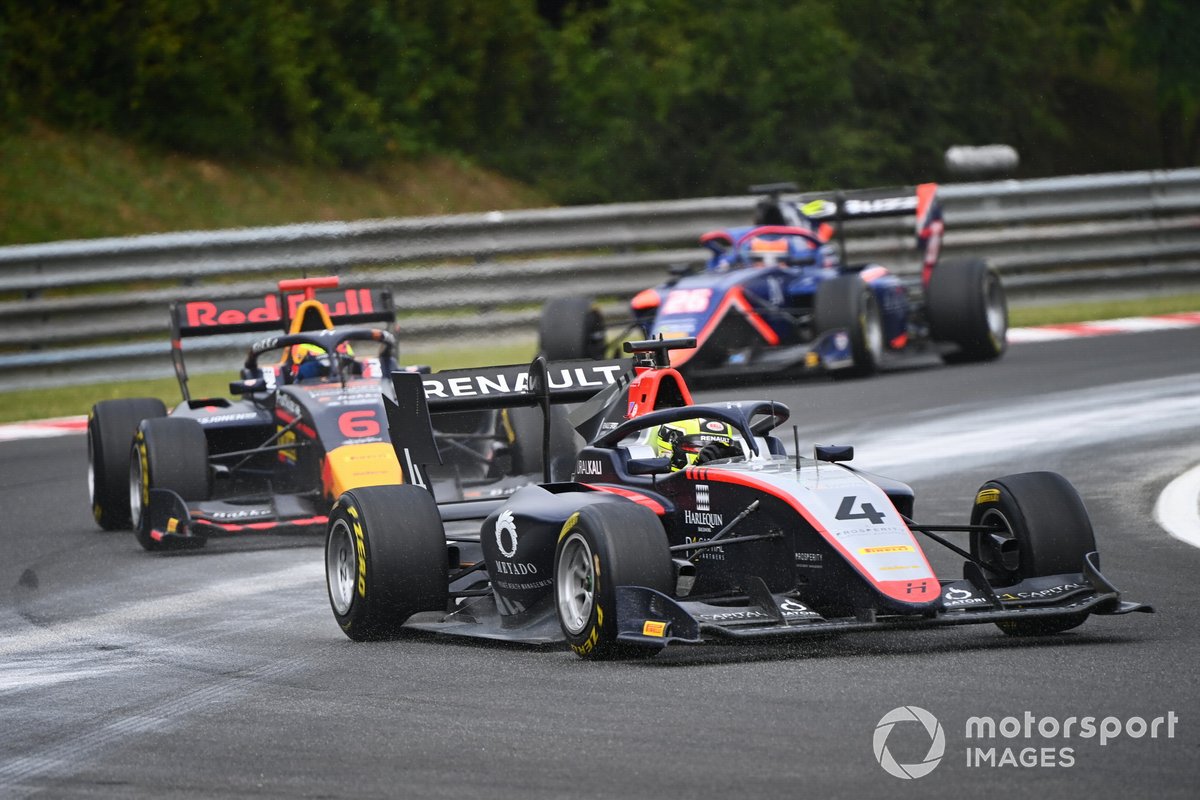 Max Fewtrell, Hitech Grand Prix y Dennis Hauger, Hitech Grand Prix