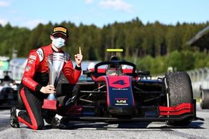 Le vainqueur Callum Ilott, UNI-Virtuosi