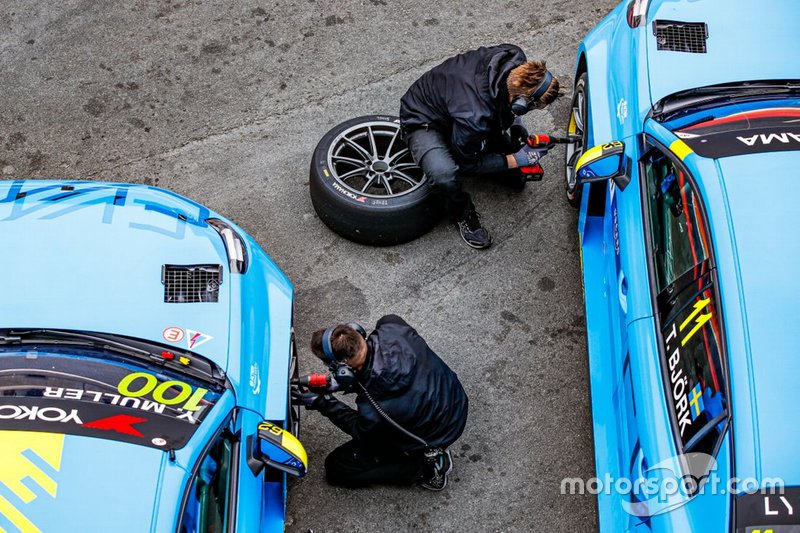 Yvan Muller, Cyan Racing Lynk & Co 03 TCR; Thed Björk, Cyan Racing Lynk & Co 03 TCR