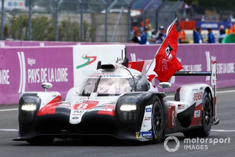 #8 Toyota Gazoo Racing Toyota TS050: Sébastien Buemi, Kazuki Nakajima, Fernando Alonso win the Le Mans 24 Hours and the FIA World Endurance Championship Super Season 2018 / 2019