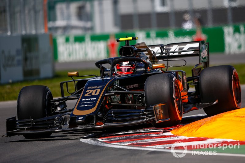 Kevin Magnussen, Haas VF-19