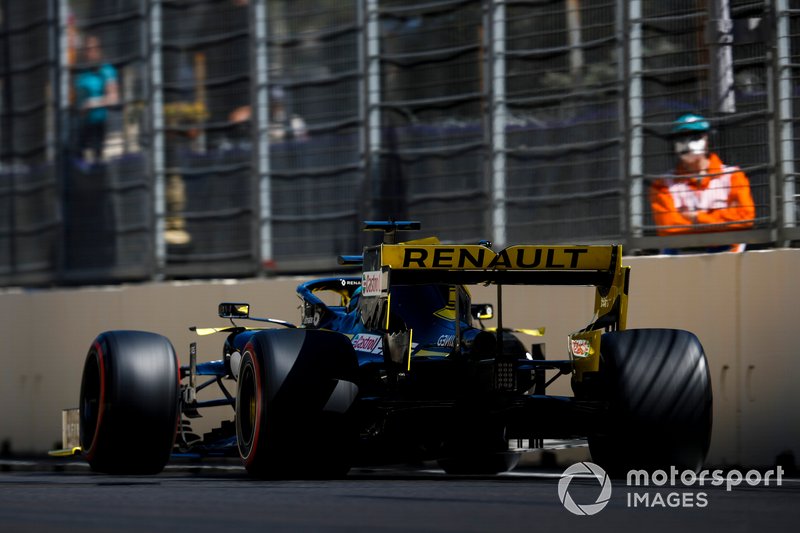 Daniel Ricciardo, Renault R.S.19