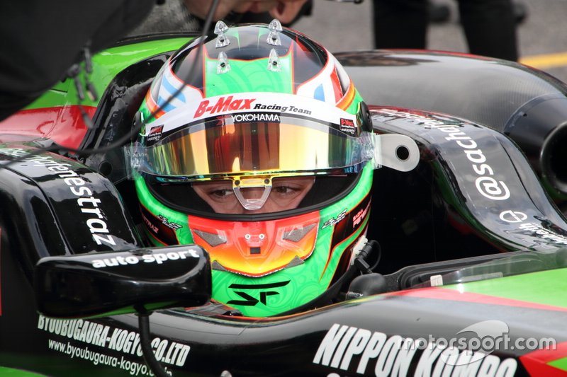 Sacha Fenestraz(B-MAX Racing with Motopark)