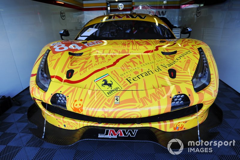 #84 JMW Motorsport, Ferrrai 488 GTE: Jeffrey Segal, Rodrigo Baptista, Wei Lu