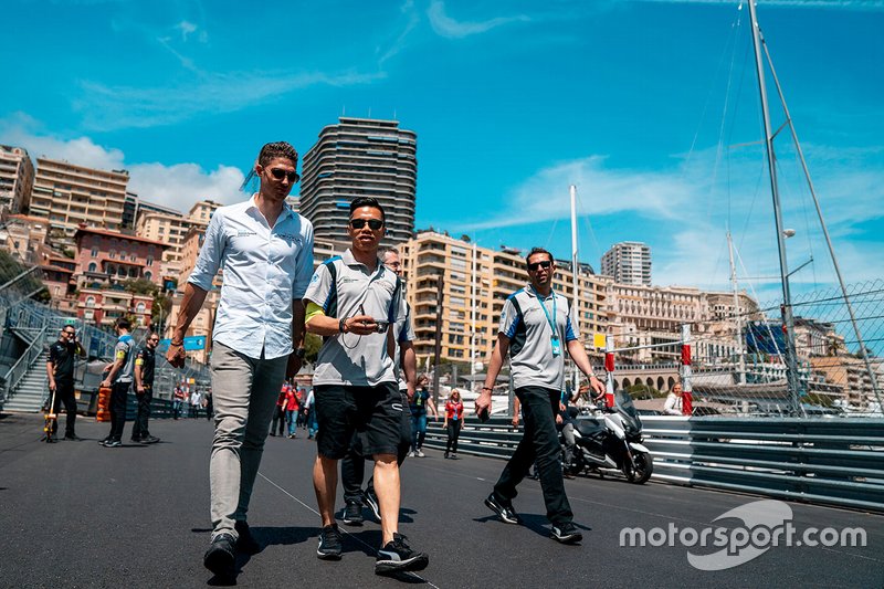 Edoardo Mortara, Venturi Formula E, ispeziona il tracciato