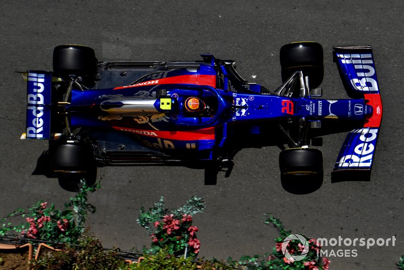 Александр Элбон, Scuderia Toro Rosso STR14