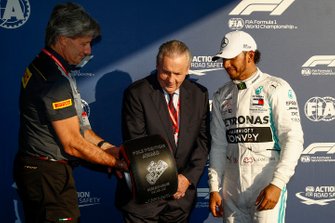 Pole: Lewis Hamilton, Mercedes AMG F1 ve Alan Jones