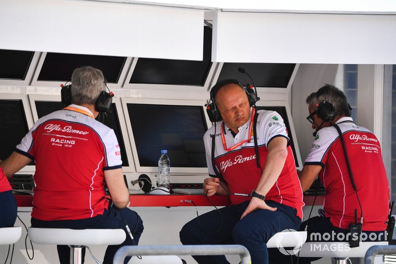 Frederic Vasseur, Team Principal, Alfa Romeo Racing, on the pit wall