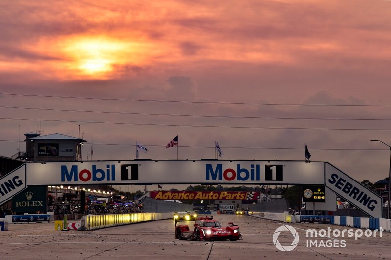 #31 Whelen Engineering Racing Cadillac DPi, DPi: Felipe Nasr, Pipo Derani, Eric Curran