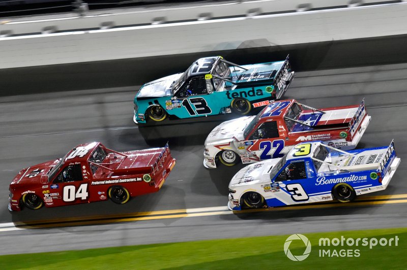 Cory Roper, Roper Racing, Ford F-150 and Johnny Sauter, ThorSport Racing, Ford F-150