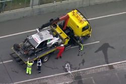 Screenshot: Schwerer Unfall am Norisring mit Gary Paffett und Mike Rockenfeller