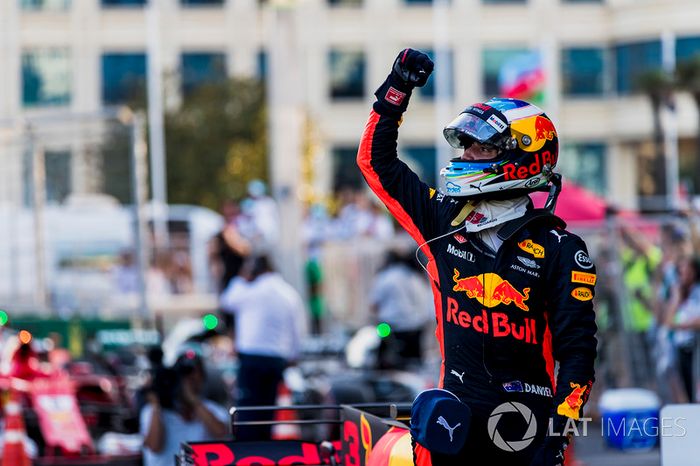 Victoria en Azerbaiyán 2017 de Daniel Ricciardo, Red Bull Racing