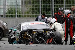 The car of Gary Paffett, Mercedes-AMG Team HWA, Mercedes-AMG C63 DTM after the crash