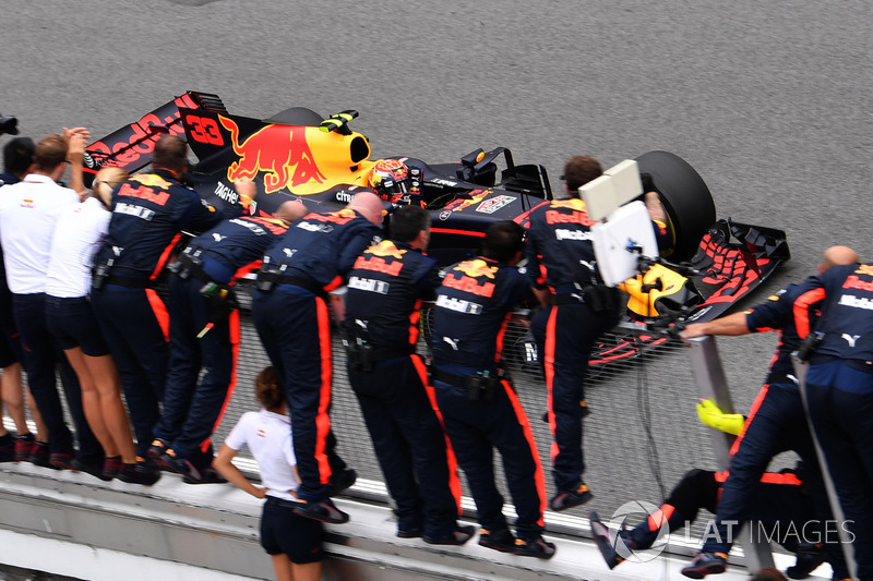 Победитель Макс Ферстаппен, Red Bull Racing RB13