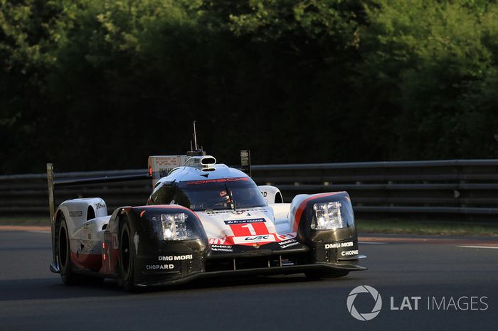 3°: #1 Porsche Team Porsche 919 Hybrid: Neel Jani, Andre Lotterer, Nick Tandy