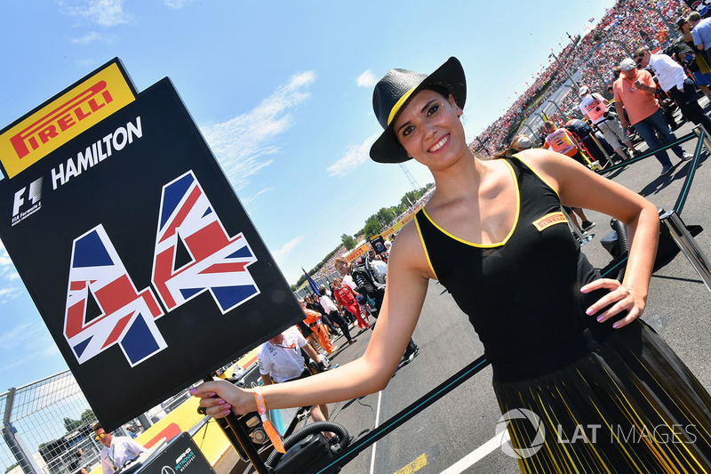 Grid girl