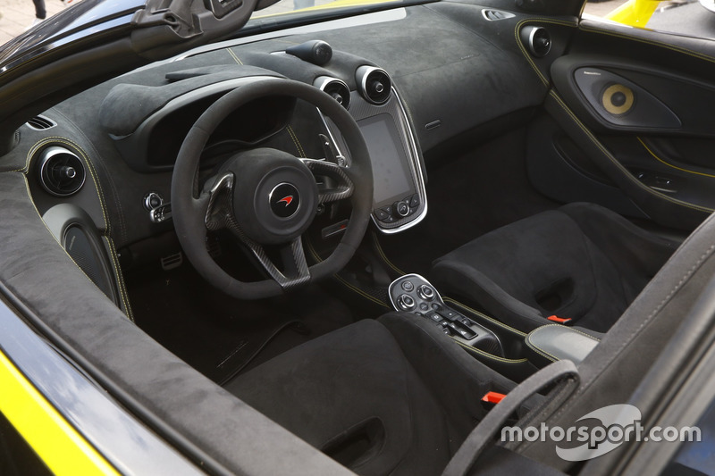 McLaren 570S Spider