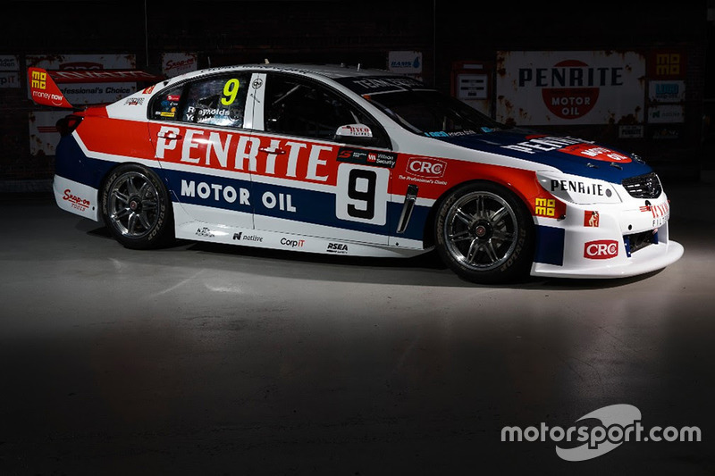 Erebus Motorsport retro livery