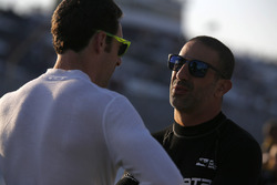 Simon Pagenaud, Team Penske Chevrolet, Tony Kanaan, Chip Ganassi Racing Honda