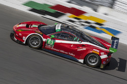 #63 Scuderia Corsa Ferrari 488 GT3: Christina Nielsen, Alessandro Balzan