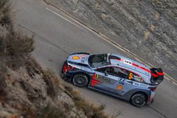 Thierry Neuville; Nicolas Gilsoul, Hyundai Motorsport, Hyundai i20 WRC,