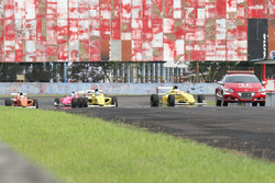 Safety Car di Race 2