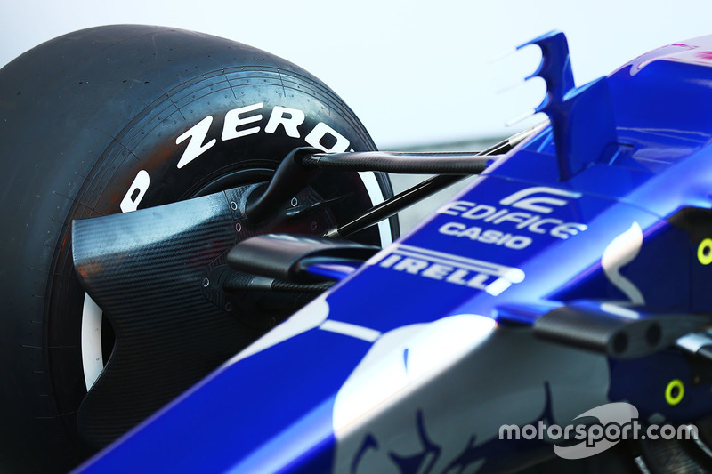 Scuderia Toro Rosso STR12