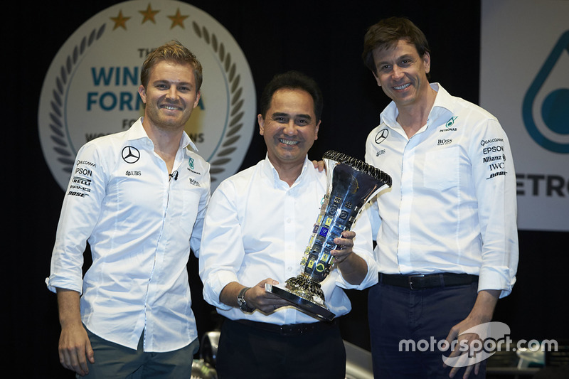 Nico Rosberg, Mercedes AMG F1, Toto Wolff, Mercedes AMG F1 Hissedarı ve Direktörü