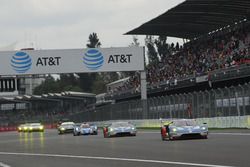 #67 Ford Chip Ganassi Racing Ford GT: Andy Priaulx, Harry Tincknell