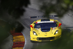 #3 Corvette Racing Chevrolet Corvette C7.R: Antonio Garcia, Jan Magnussen