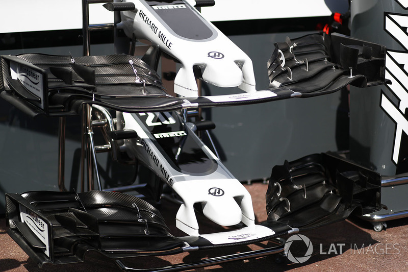 Haas F1 Team VF-17 front wing detail