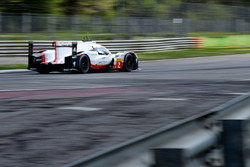 #2 Porsche Team, Porsche 919 Hybrid: Timo Bernhard, Earl Bamber, Brendon Hartley