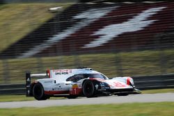 #1 Porsche Team Porsche 919 Hybrid: Neel Jani, Andre Lotterer, Nick Tandy