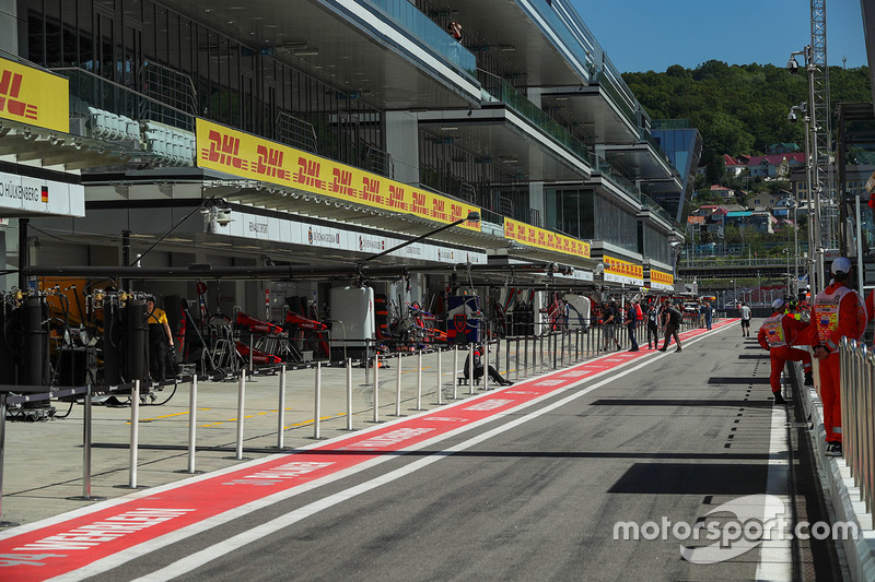 Pitlane view