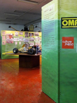 Lo stand della mostra fotografica “Angelo Parrilla racconta Ayrton”