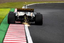 Jolyon Palmer, Renault Sport F1 Team RS17 sparks