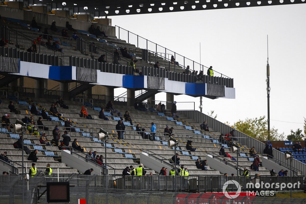Fans en las gradas de Nürburgring