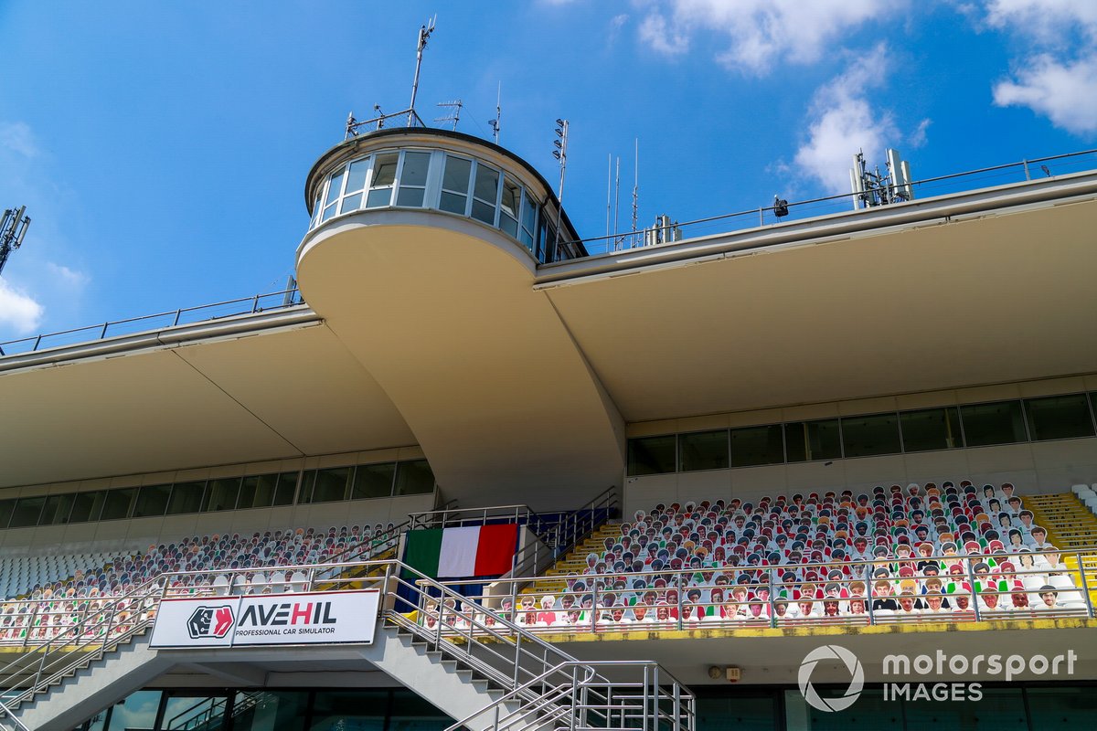 Aspectos del circuito de Monza