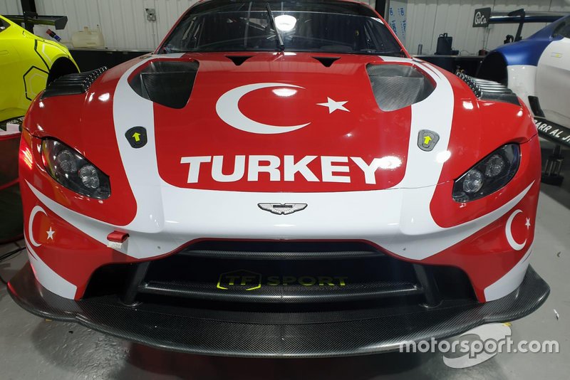 Team Turkey TF Sport Aston Martin Vantage, Salih Yoluç & Ayhancan Güven