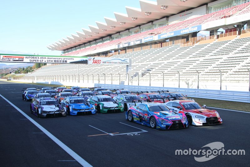 Coches SuperGT × DTM