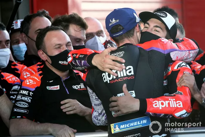 Ganador de la pole Aleix Espargaró, Aprilia Racing Team