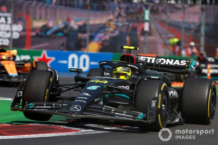 Lewis Hamilton, Mercedes F1 W14