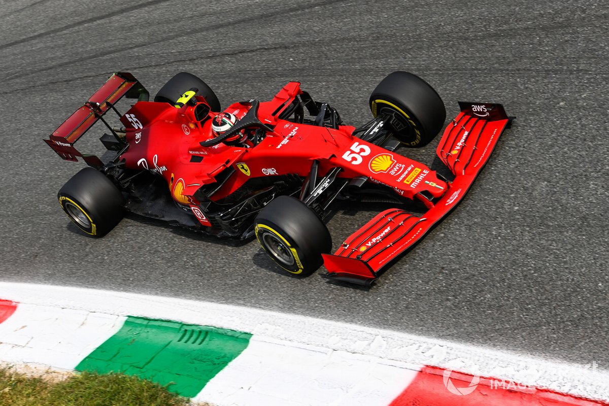Carlos Sainz Jr, Ferrari SF21