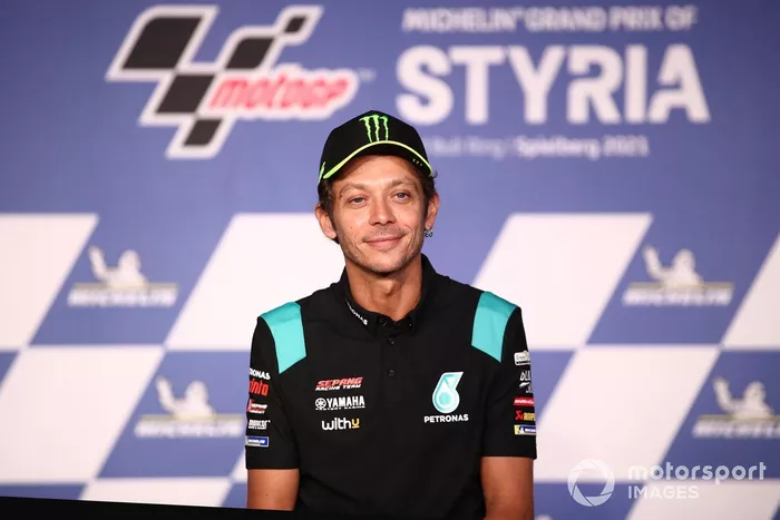 Valentino Rossi, Petronas Yamaha SRT anuncia su retiro de MotoGP